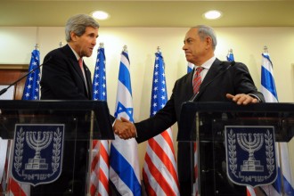 U.S. Secretary of State John Kerry and Israeli Prime Minister Benjamin Netanyahu