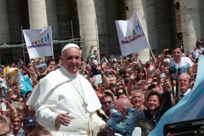 The Pope’s New Year’s Resolution: Continue Irritating The Right Wing