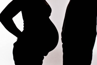 Pregnant_Woman_Man_Silhouette