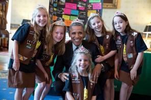 Conservatives Go Full-Bigot Over Photo of Obama Wearing a Tiara To Make Kids Laugh (SCREENSHOTS)