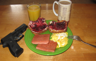 breakfast-and-gun
