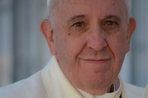 Pope Francis Visits Prisoners, Declares ‘No Crime Deserves The Death Penalty’ (VIDEO)