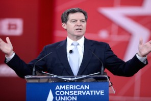 Sam_Brownback_by_Gage_Skidmore