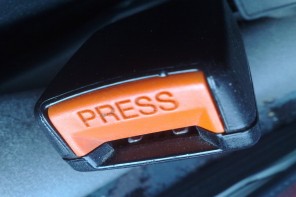 Man Chewed Through Squad Car Seat Belt Because He Didn’t Want To Miss Son’s Birthday (VIDEO)