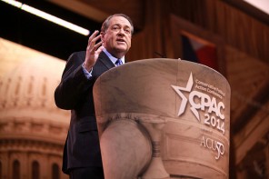 In A New Op-Ed, Mike Huckabee Lays Out His Plan To Fight Supreme Court Over Gay Marriage