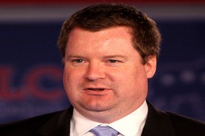 Right-Wing Tool Eric Erickson Urges Cuts To Planned Parenthood, Compares Them To Nazis