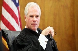 ct-oregon-judge-same-sex-marriages-20150904-001