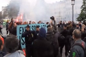 Watch: Islamophobes Get Owned By Parisian Mourners (Video)