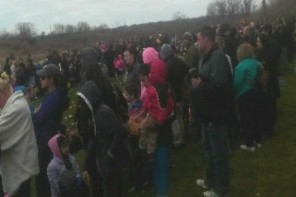 Overly Competitive A**hole Parents Run Amok, Ruin Easter Egg Hunt Meant For Children (VIDEO)