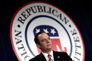 RNC Staffers Ordered To Support Trump, Or Else!