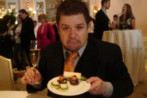 Patton Oswalt Blows Up The Hillary Pneumonia Paranoia By Pointing Out One SIMPLE Fact (TWEETS)